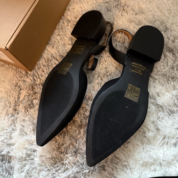 Journee Womens Ansley Mary Jane Pointed Toe Flats size 7.5 - Picture 4 of 5